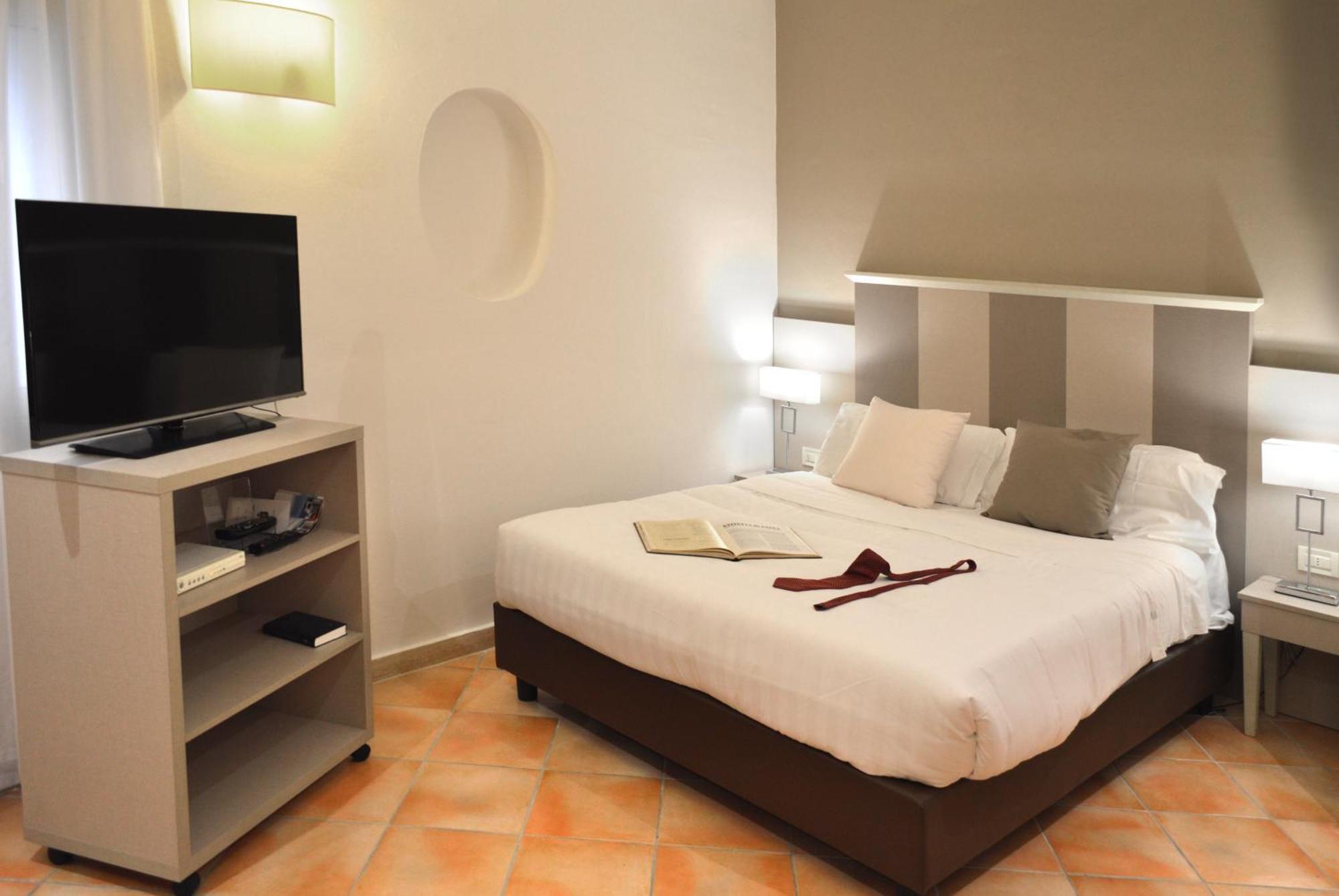 Classic Double Room,699822400:JPEG