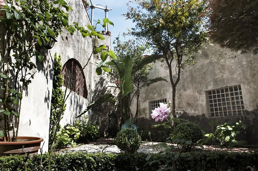 Caprino B&B-1