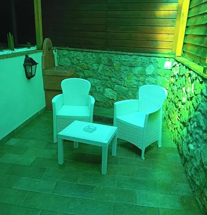Emari Home-1