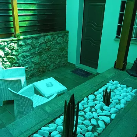 Emari Home-3