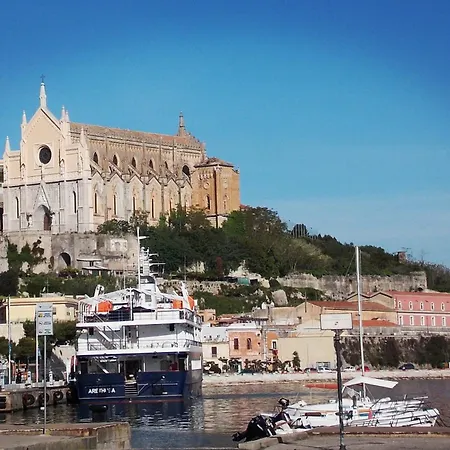 Oltre il Mare Guest House-2