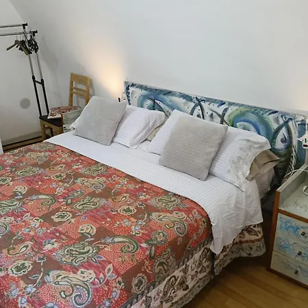 Little Art House-2