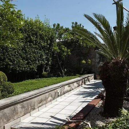 Caprino B&B-3