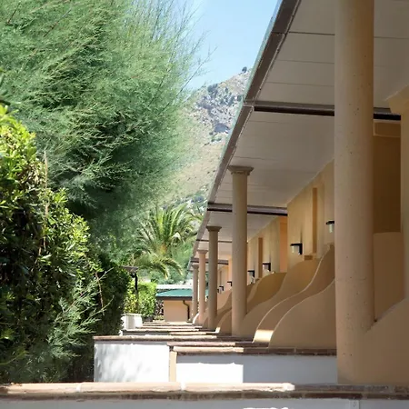 Torre San Vito Beach Hotel 3S-2